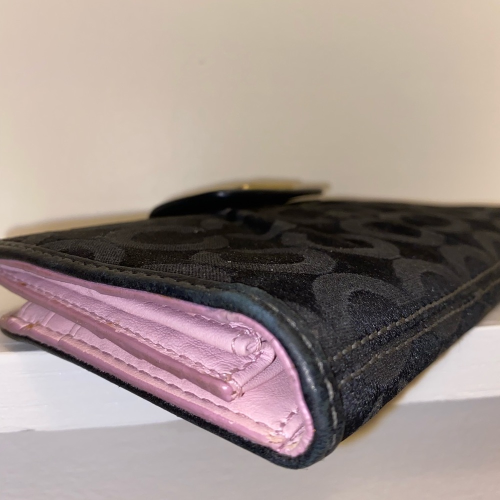 COACH clutch wallet with snap closure. Approx 3x7. Black and gold - Picture 5 of 8